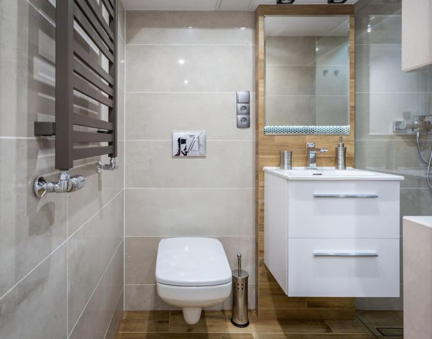Cozy Stay Apartment - Kazimierz Cracóvia Exterior foto